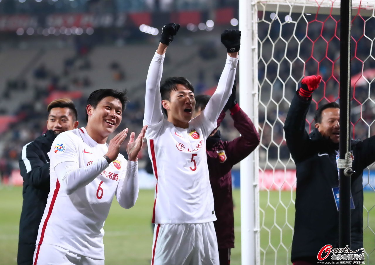 星空体育-上海上港客场1-0击败首尔FC，豪取亚冠小组赛开门红